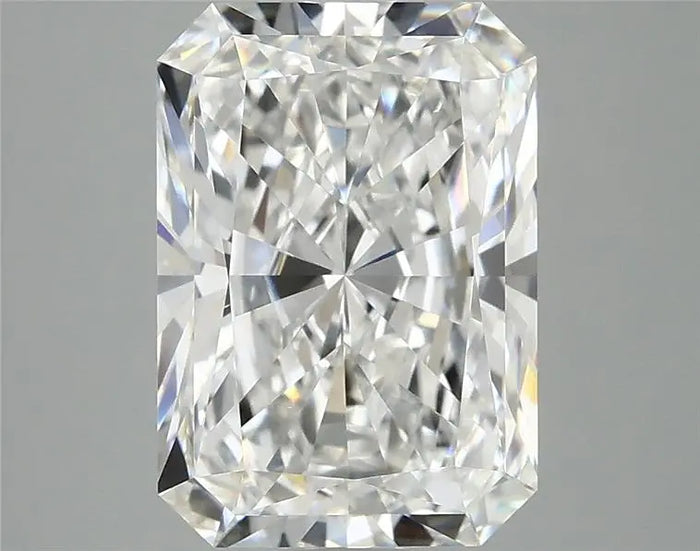4.06 Carat · RADIANT · E · VVS2 · IGI · Excellent Cut