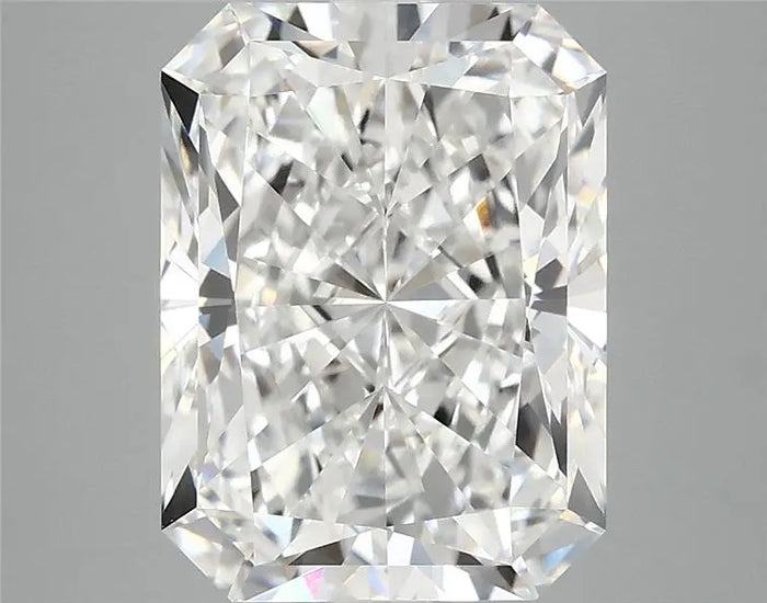 4.99 Carat · RADIANT · E · VVS2 · IGI · Excellent Cut