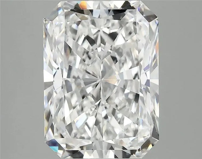 4.09 Carat · RADIANT · D · VVS2 · IGI · Excellent Cut