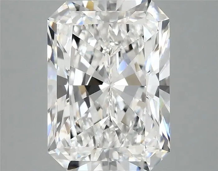 4.17 Carat · RADIANT · E · VVS2 · IGI · Excellent Cut