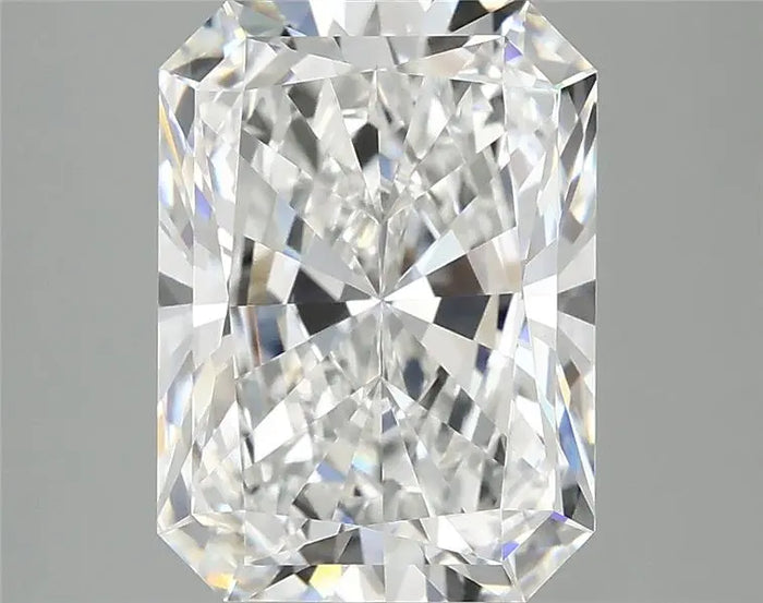 4.09 Carat · RADIANT · E · VVS2 · IGI · Excellent Cut