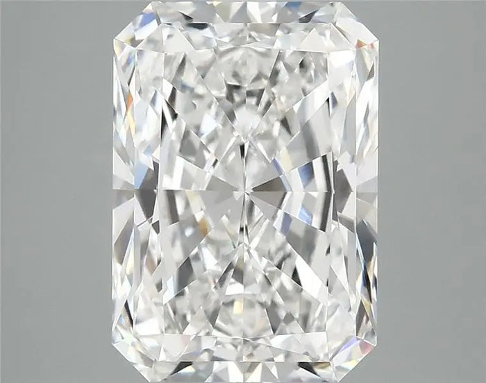 4.18 Carat · RADIANT · D · VVS2 · IGI · Excellent Cut