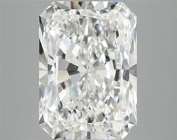 4.06 Carat · RADIANT · E · VVS2 · IGI · Excellent Cut