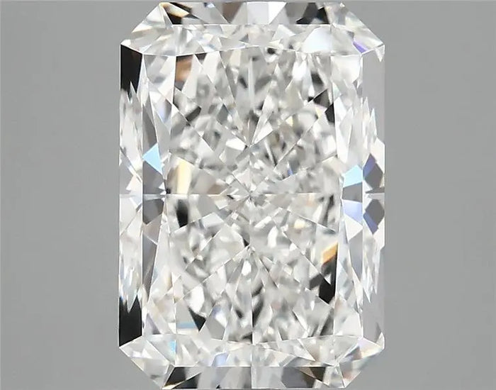 4.06 Carat · RADIANT · E · VVS2 · IGI · Excellent Cut