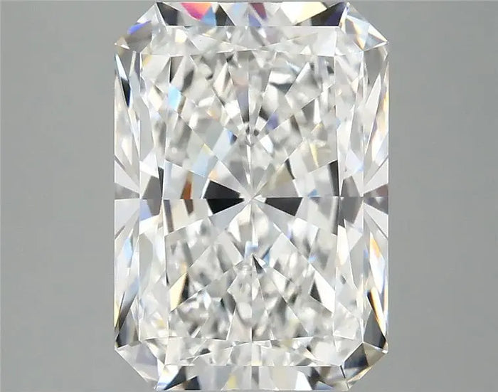 4.06 Carat · RADIANT · E · VVS2 · IGI · Excellent Cut