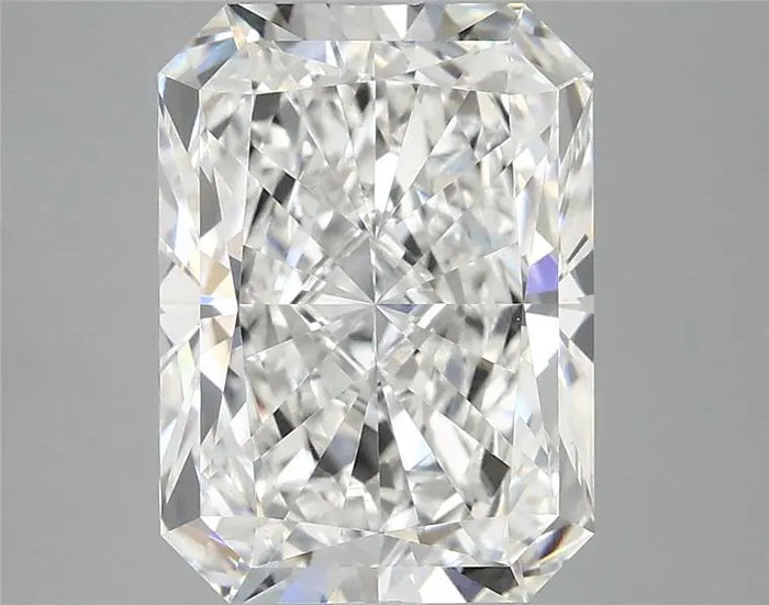 4.39 Carat · RADIANT · E · VVS2 · IGI · Excellent Cut