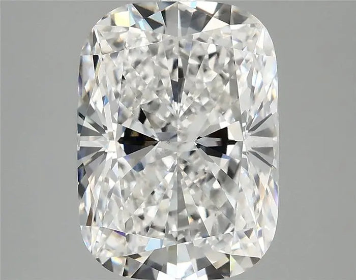3.92 Carat · CUSHION · E · VS1 · IGI · Excellent Cut