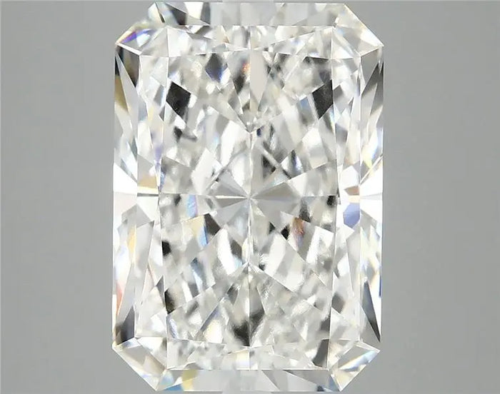 5.68 Carat · RADIANT · F · VVS2 · IGI · Excellent Cut