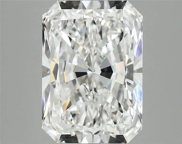 4.02 Carat · RADIANT · E · VVS2 · IGI · Excellent Cut