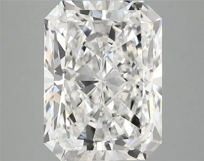 4.13 Carat · RADIANT · E · VVS2 · IGI · Excellent Cut