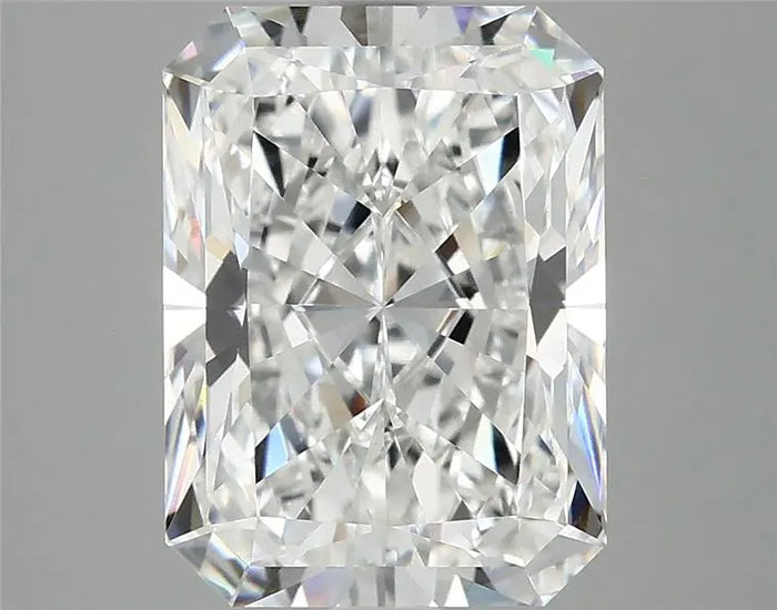 4.09 Carat · RADIANT · E · VVS2 · IGI · Excellent Cut