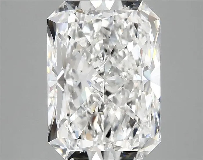 4.04 Carat · RADIANT · E · VVS2 · IGI · Excellent Cut