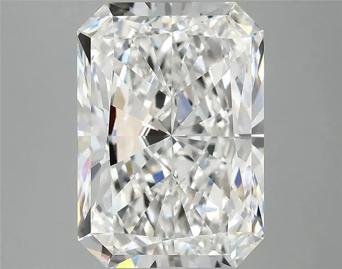 3.81 Carat · RADIANT · E · VVS2 · IGI · Excellent Cut