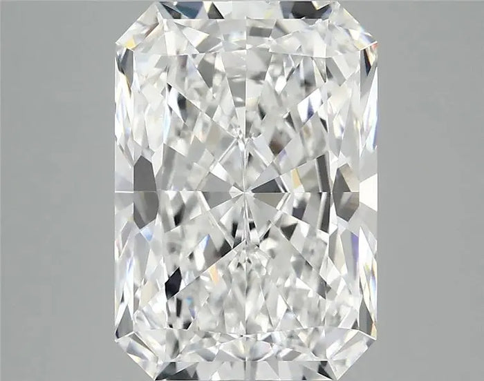4.02 Carat · RADIANT · E · VVS2 · IGI · Excellent Cut