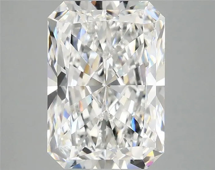 4.05 Carat · RADIANT · E · VVS2 · IGI · Excellent Cut