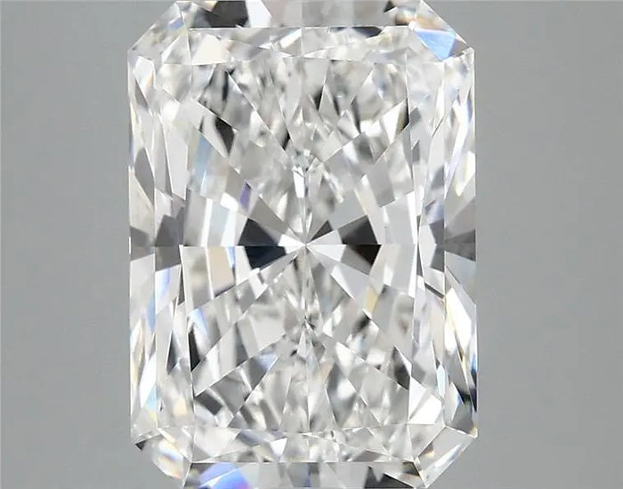4.08 Carat · RADIANT · E · VVS2 · IGI · Excellent Cut