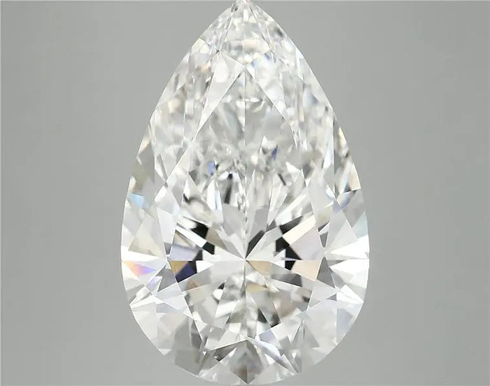 7.90 Carat · PEAR · E · VVS2 · IGI · Excellent Cut
