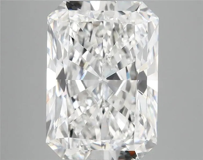 6.04 Carat · RADIANT · E · VVS2 · IGI · Excellent Cut