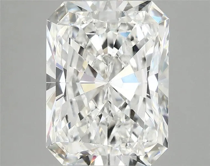 4.18 Carat · RADIANT · E · VVS2 · IGI · Excellent Cut