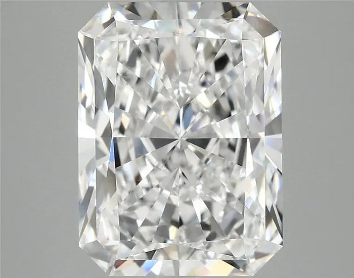3.93 Carat · RADIANT · D · VVS2 · IGI · Excellent Cut