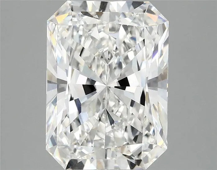 3.81 Carat · RADIANT · E · VVS2 · IGI · Excellent Cut