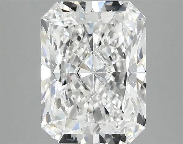 3.02 Carat · RADIANT · D · VVS2 · IGI · Excellent Cut