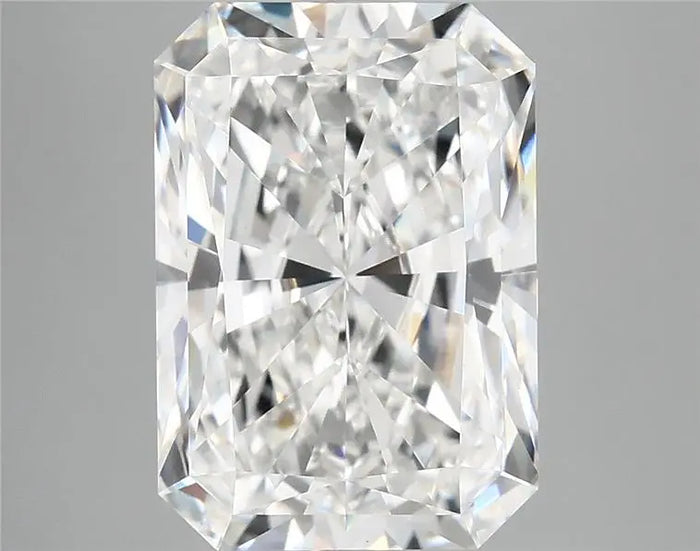 5.66 Carat · RADIANT · E · VVS2 · IGI · Excellent Cut