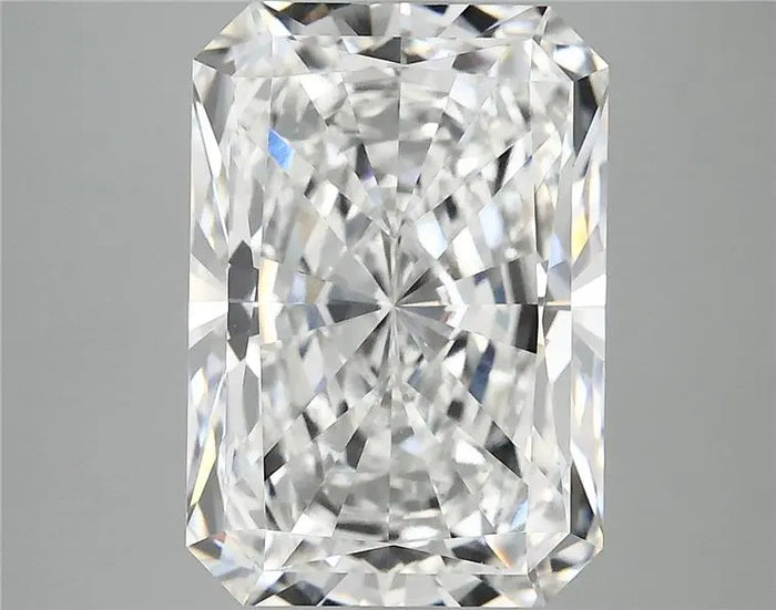 6.07 Carat · RADIANT · E · VVS2 · IGI · Excellent Cut