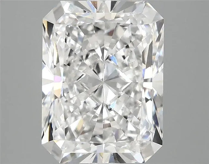 3.90 Carat · RADIANT · E · VS1 · IGI · Excellent Cut