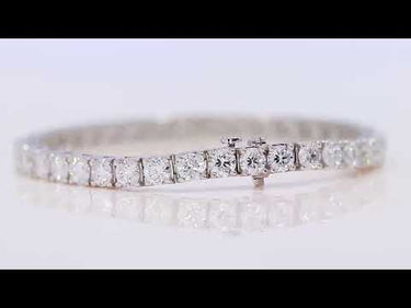 Elegant Diamond Tennis Jewerly Bracelet 18K Gold for Women-video